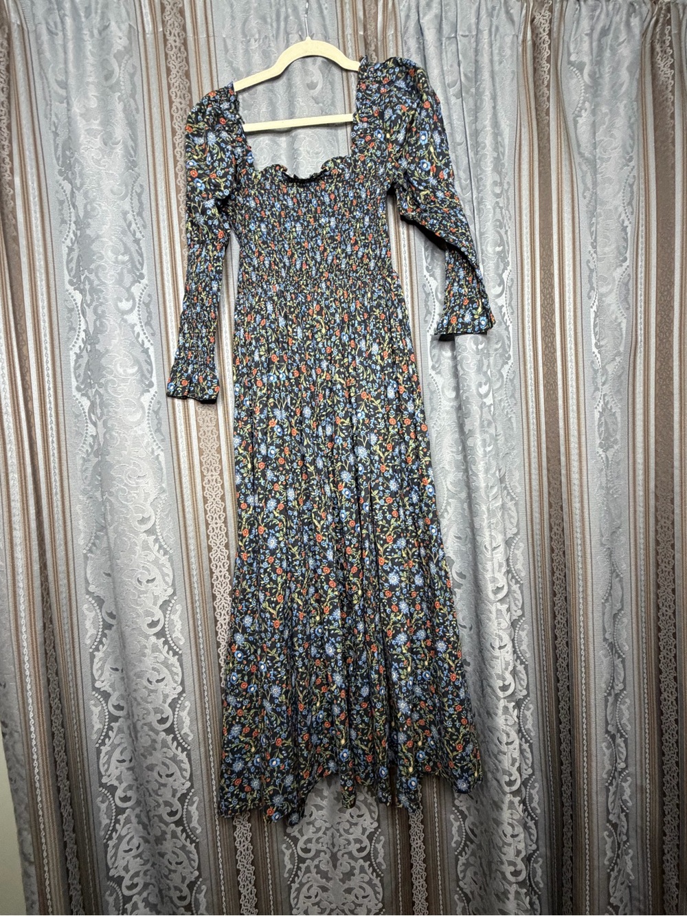 Doen Bijou Dress in Noir Prairie de Montagne Size Medium Floral Puff Sleeve - Picture 6 of 10
